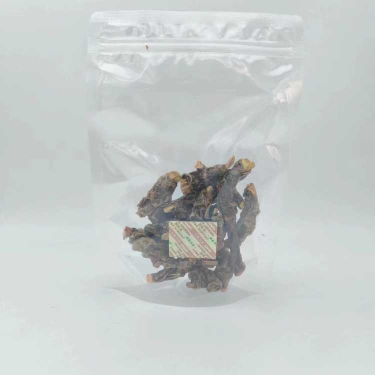 鸭肉绕胡萝卜