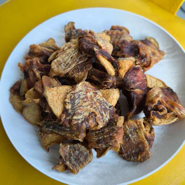 鸭肉绕黄桃