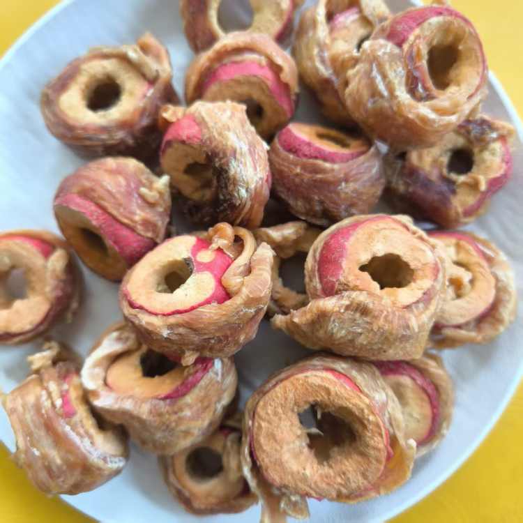 鸡肉绕冻干山楂（开胃助消化）